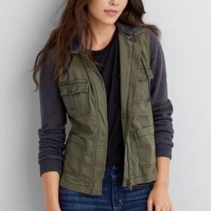 American Eagle Olive Green Utility Jacket Hoodie Women’s Size Large
